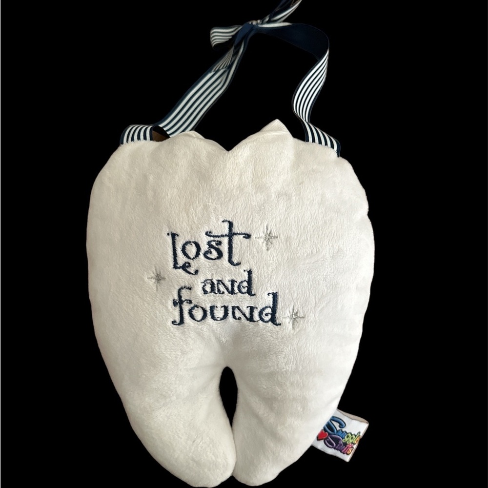 🦷 Snuggle Stuffs Tooth Fairy Door Hanger